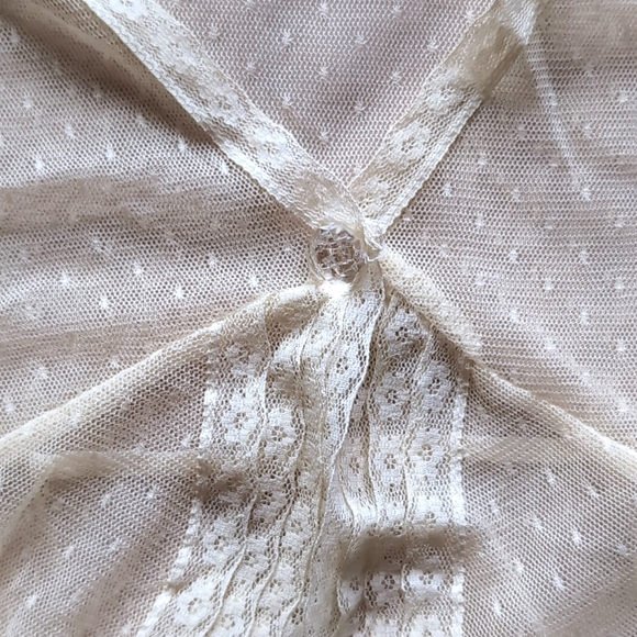 Sheer vintage cream Venezia oversize short sleeve shirt - Picture 2 of 7